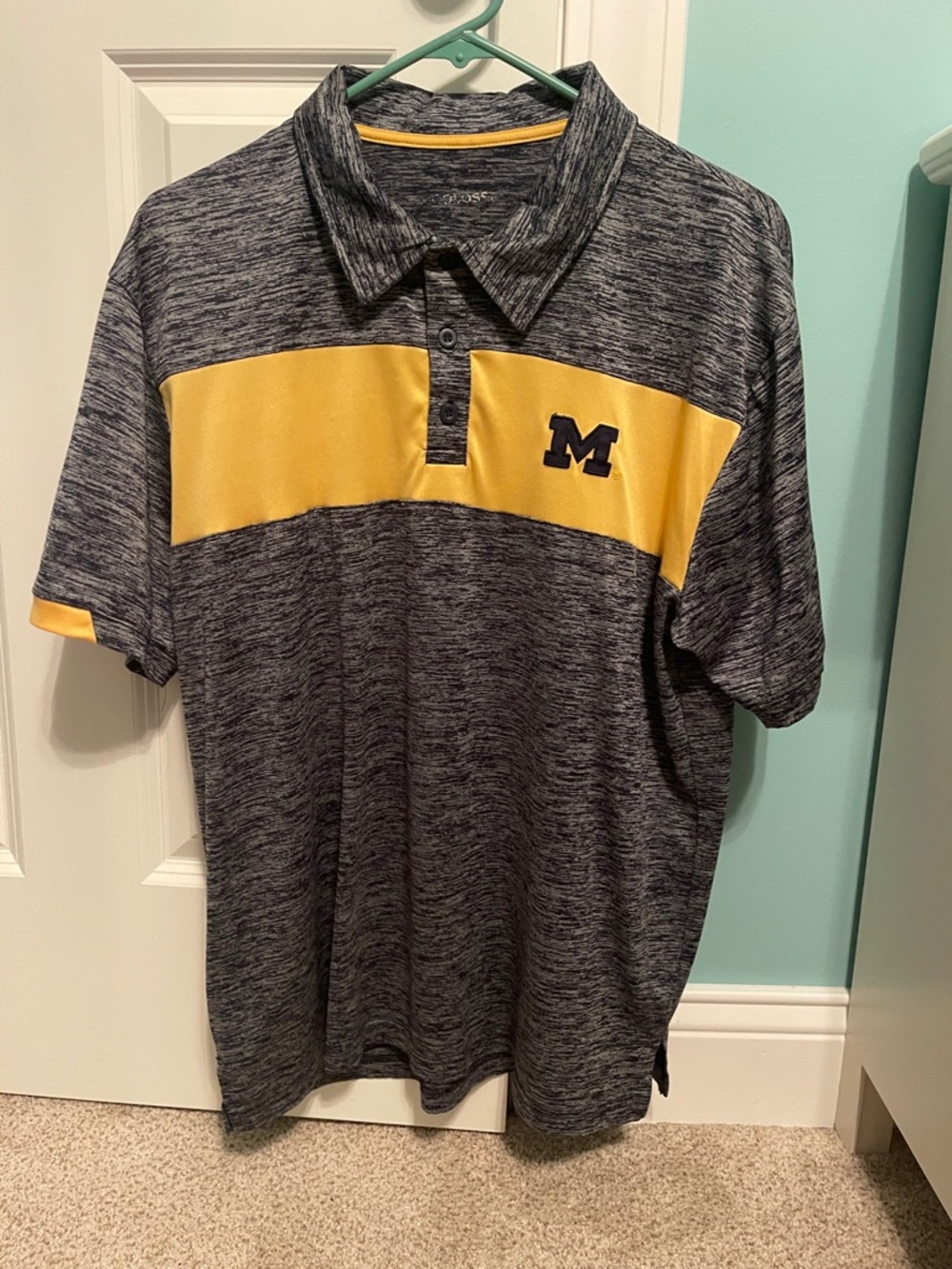 University of Michigan Men's Navy Polo with Yellow Chest Stripe and 'M' Logo